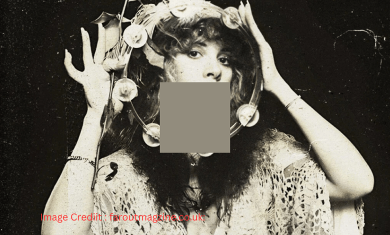 Stevie Nicks performing live, symbolizing her return with the 'Ghost Record' album in 2025