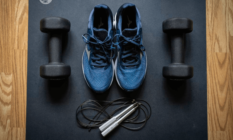 Athlete performing functional strength training as part of advanced workout routines