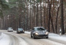 BC winter tire law on snowy roads