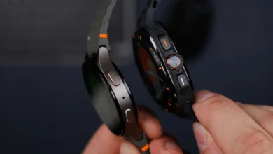 Pebble smartwatch 2025 model showcasing e-paper display and sleek design
