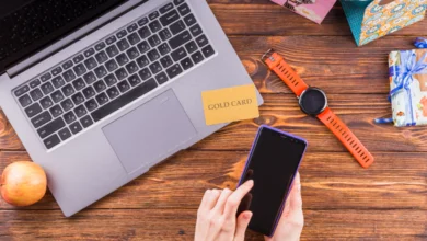 Modern devices showing gadget upgrades in Canada 2026 including smartphone, laptop, and smartwatch